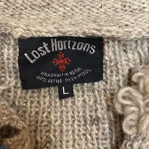 Lost Horizons Hand Knitted Beaded Wool Women’s Hooded sz Large Cardigan - Picture 4 of 11
